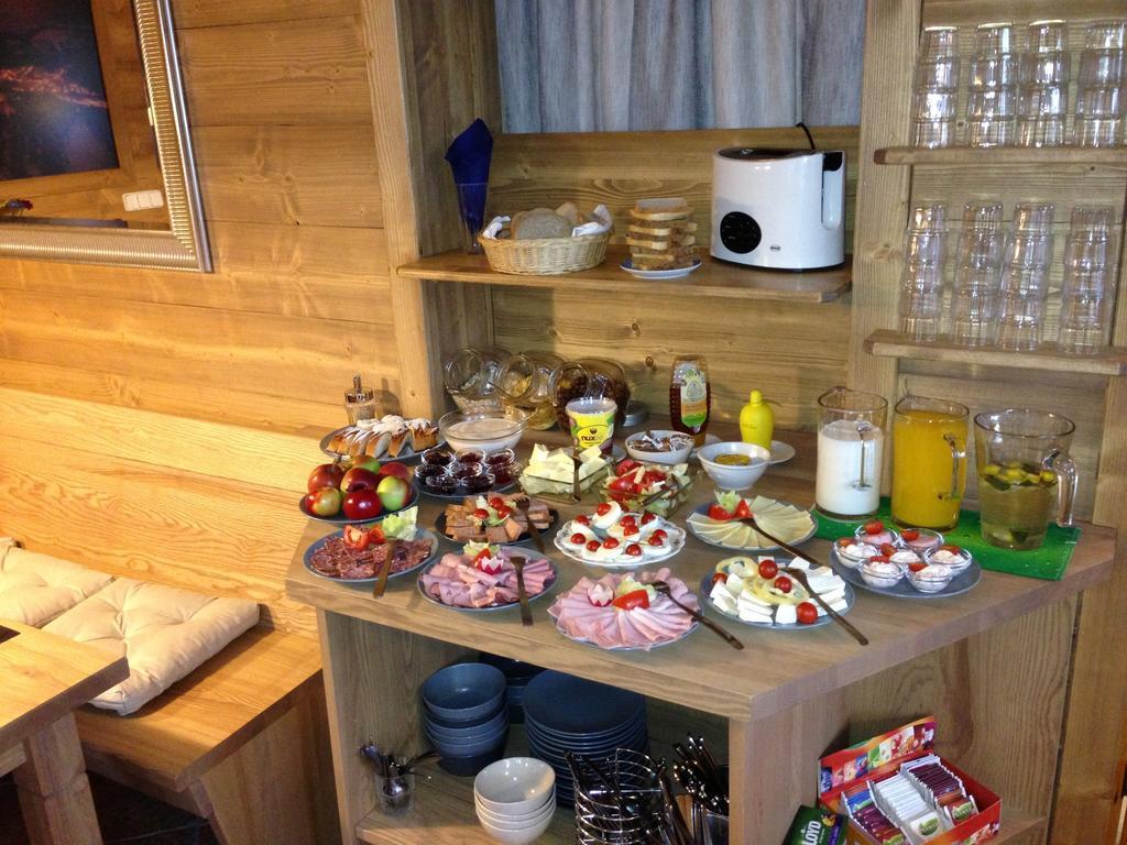 King Size Apartman Pension Monika Spindleruv Mlyn Ruang foto